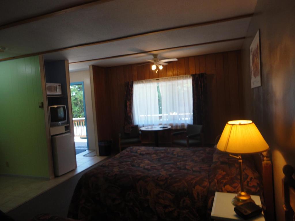 The Nordic Inn Dorset エクステリア 写真